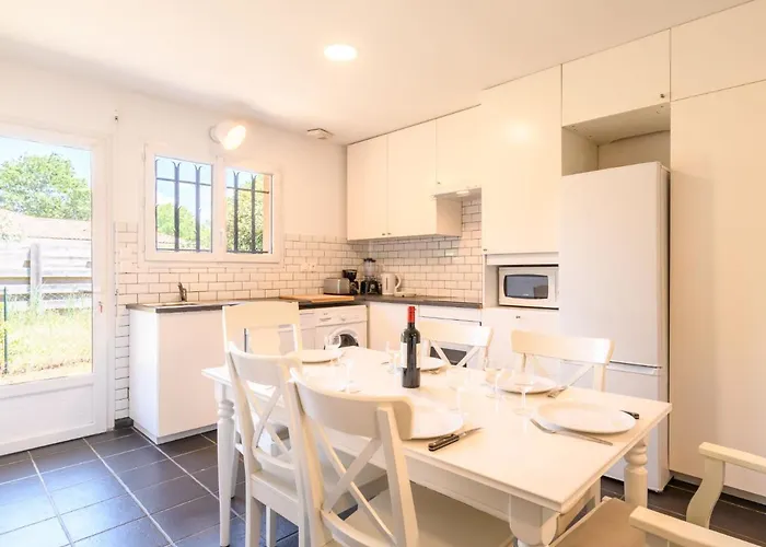 La Lette Ii Albizzias By Interhome Feriehus Saint-Julien-en-Born